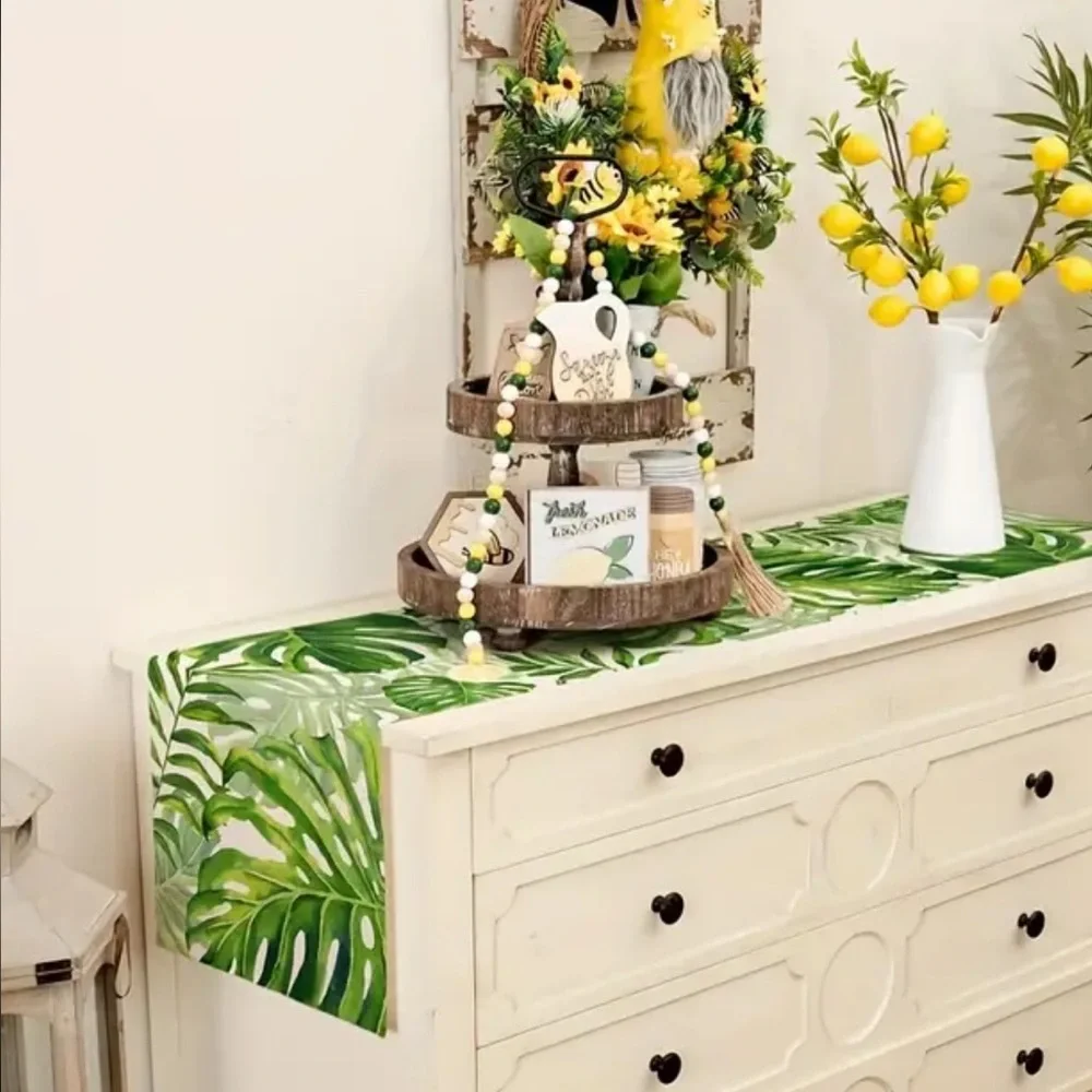 Tropical Palm Leaf Table Runner Green new 90 x 13 inch with free gift Luau party